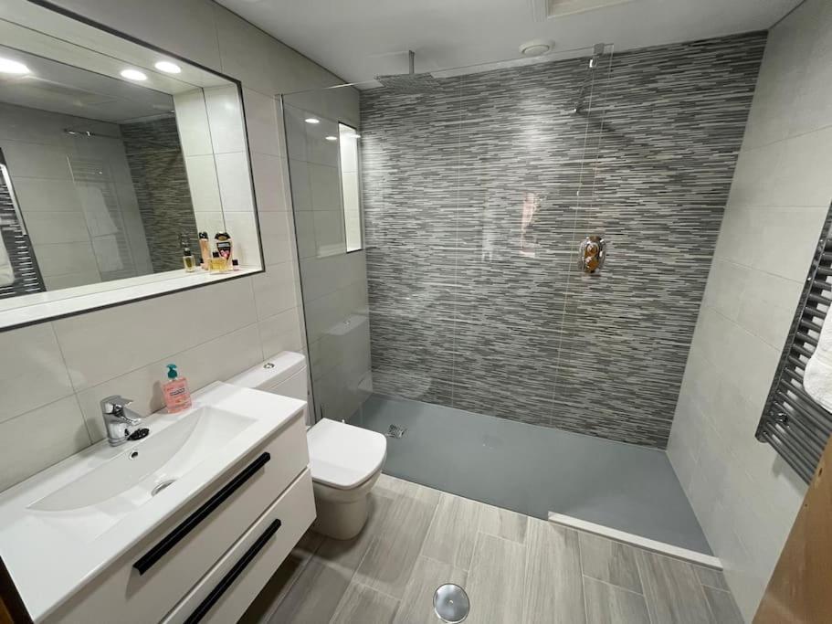 Mar Menor Golf Resort, Luxury Sleeps 6, Lake Views Мурсия Экстерьер фото